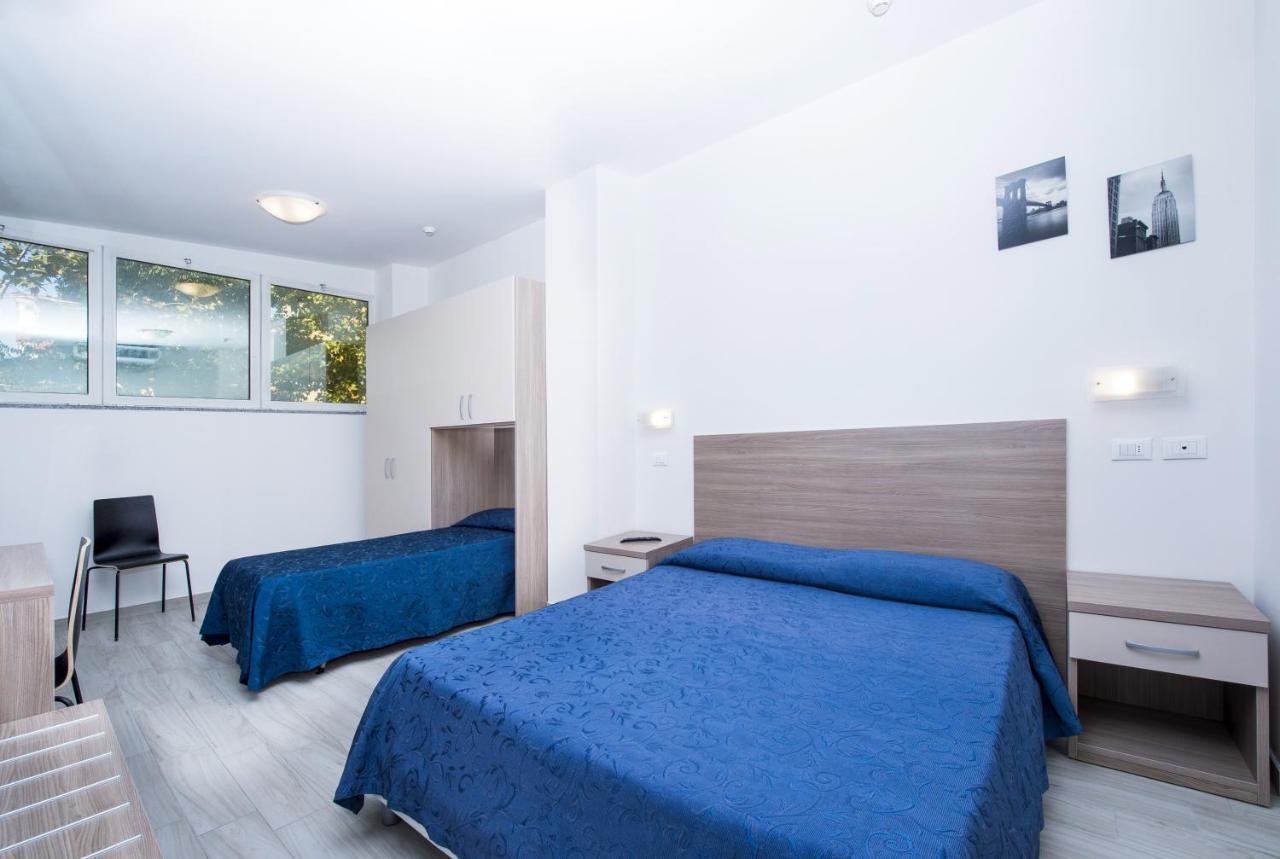 Ciccio Hotel Misano Adriatico Exterior photo