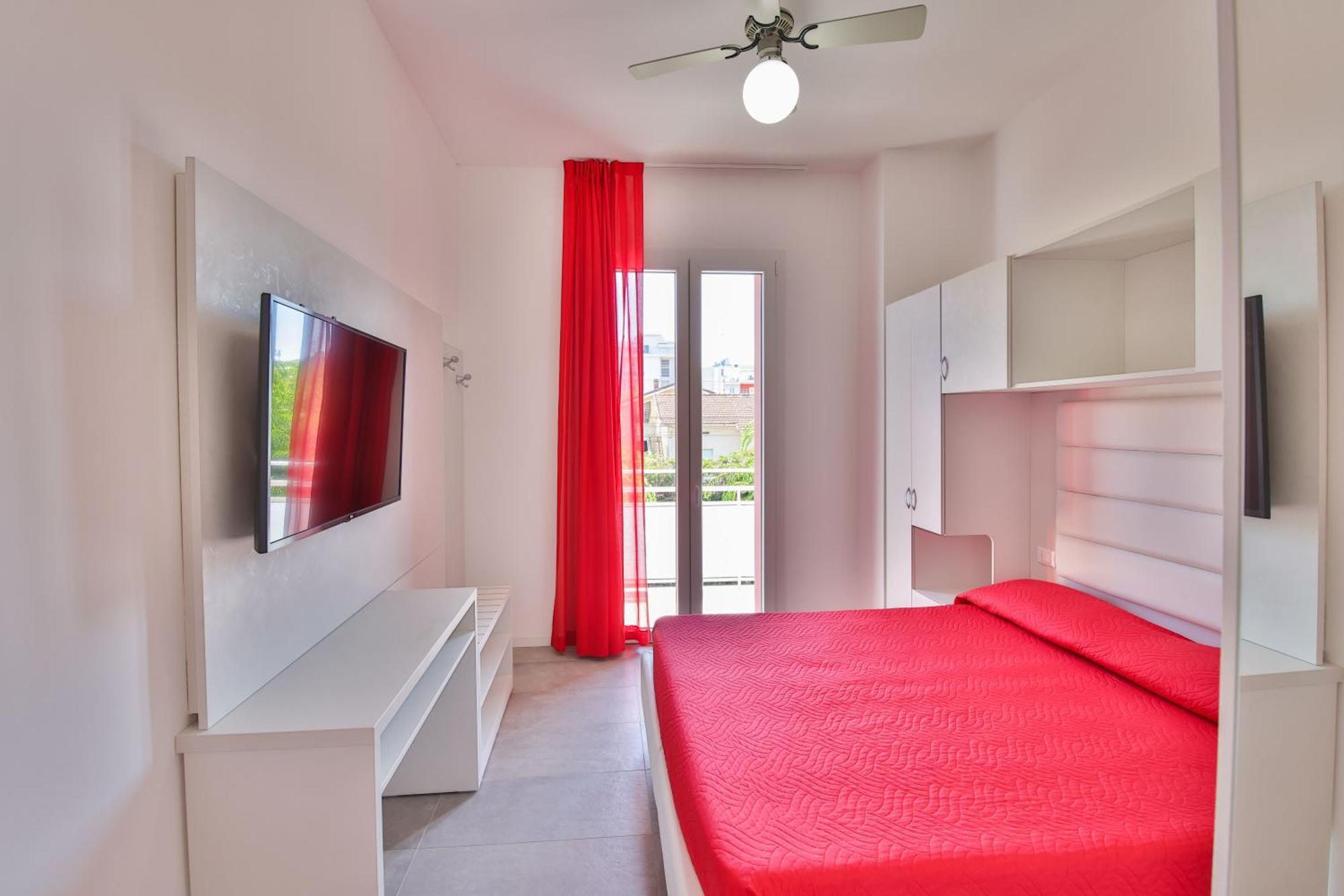 Ciccio Hotel Misano Adriatico Exterior photo