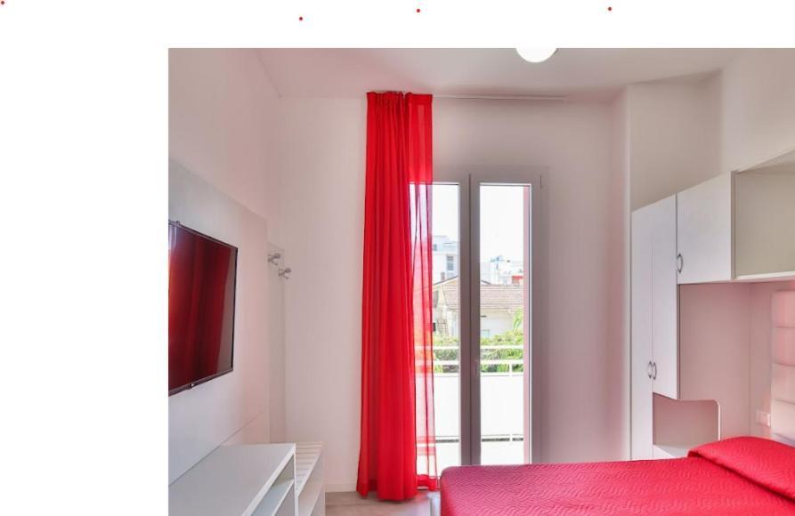 Ciccio Hotel Misano Adriatico Exterior photo
